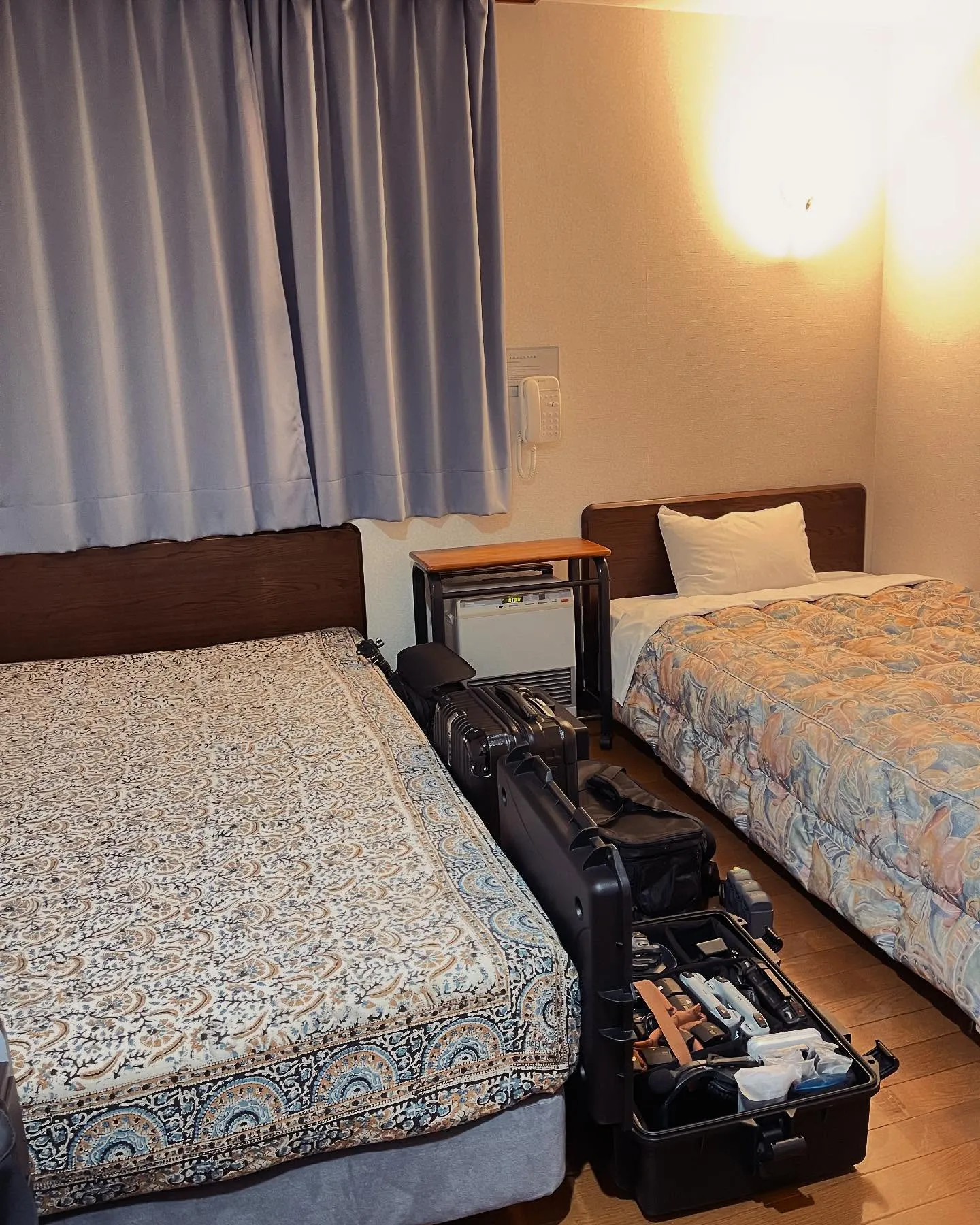 到着！とりあえずドローンのバッテリーを明日に備えて充電！